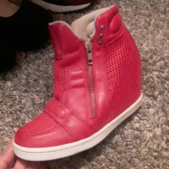 Botines - Picture 2 of 2